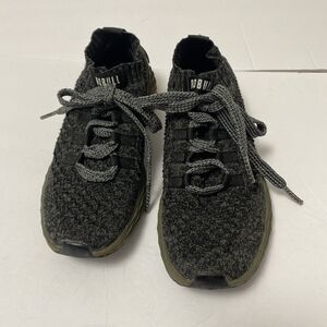 NOBULL Allday Knit Gray Gum Sneaker Shoes US Men's Size 6.5, Women's 5 Unisex